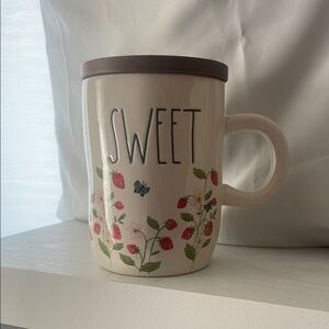 Rae Dunn Cream and Brown Mug with Lid